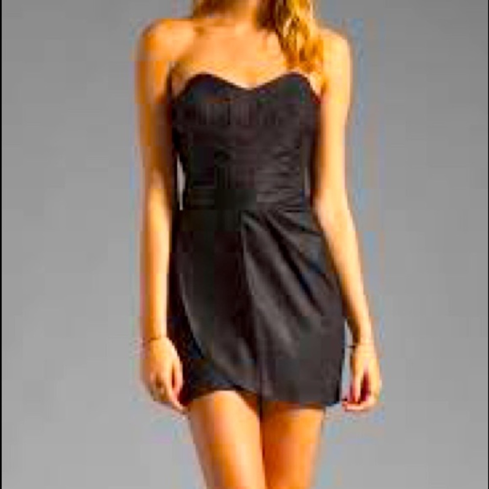 Finders Keepers Somerset Dress NWT S Revolve Black